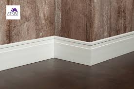 GUARDAESCOBA EXTRA LINE BLANCO 2.5 M